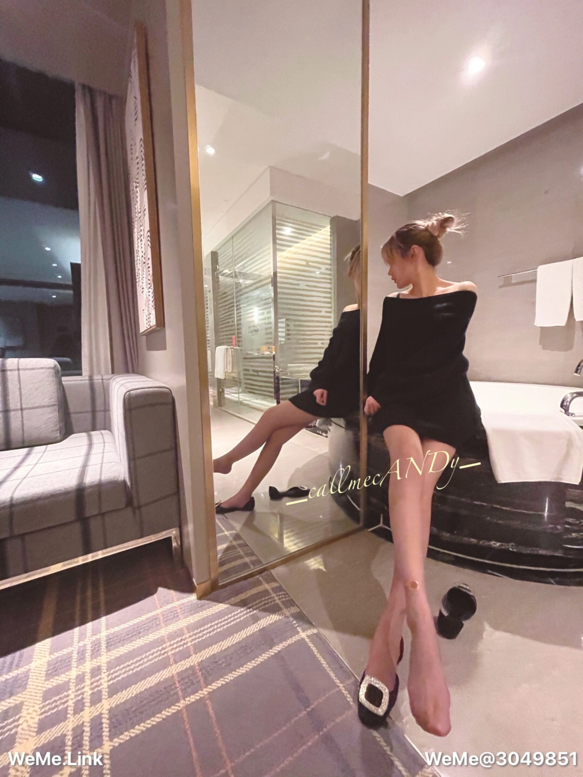013.Callmecandy – 黑色性感美腿玉足 3